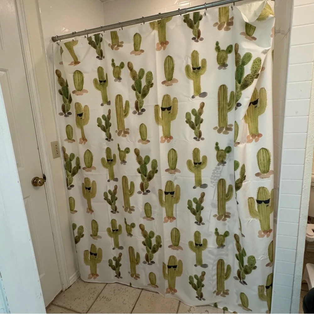 Cactus Print Shower Curtain, Wonder Forest Cacti Shower Decor, Green Bathroom
